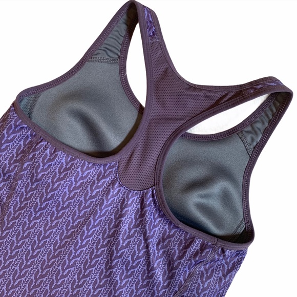 Nike DriFit Purple Active Sports Tank Built-in Bra - Picture 4 of 16